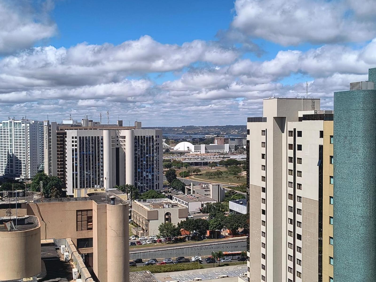 Hotel Grand Mercure Flat Particular Com Varanda, Garagem E Wi-Fi Brasília Exteriör bild